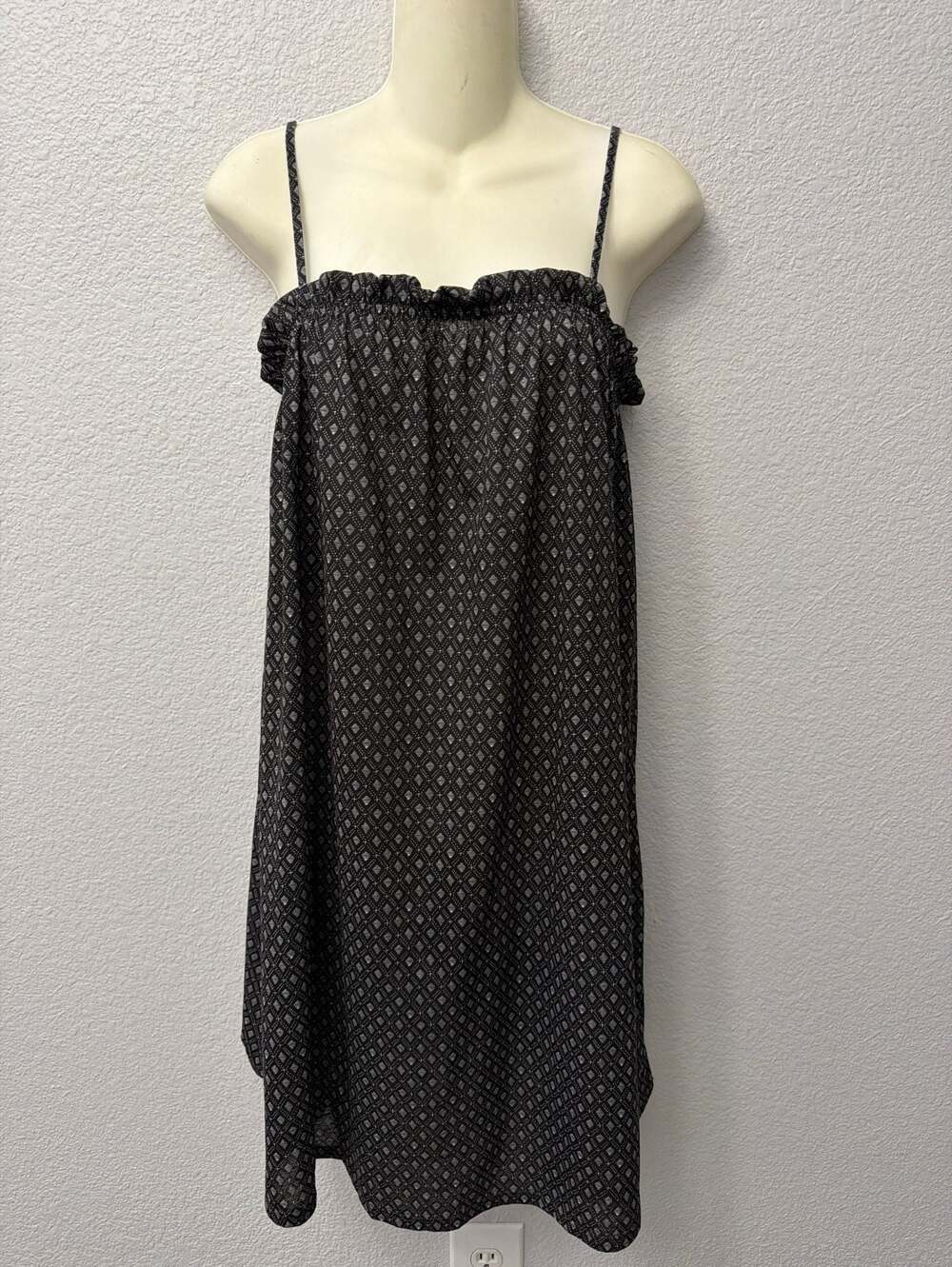 NWT H&M Oversized Conscious Black Geometric Diamond Print Strappy Mini Dress